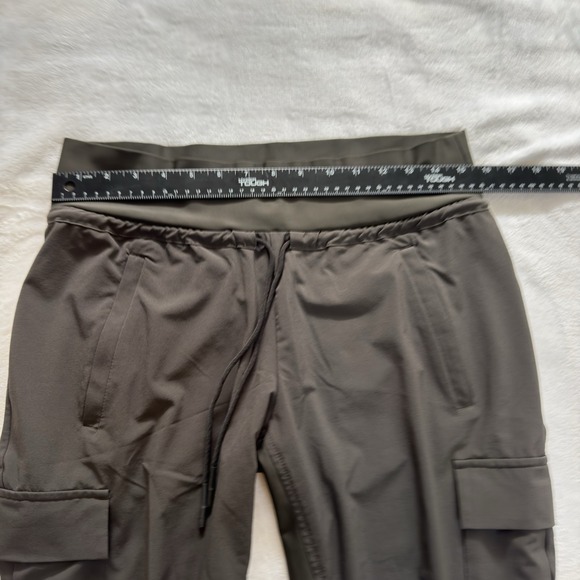 Athleta Sutton Jogger Pants Green Women's 8P Lightweight Cargo Pockets - Picture 8 of 9